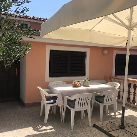 Apartmani Vilma Pakoštane Екстериор снимка