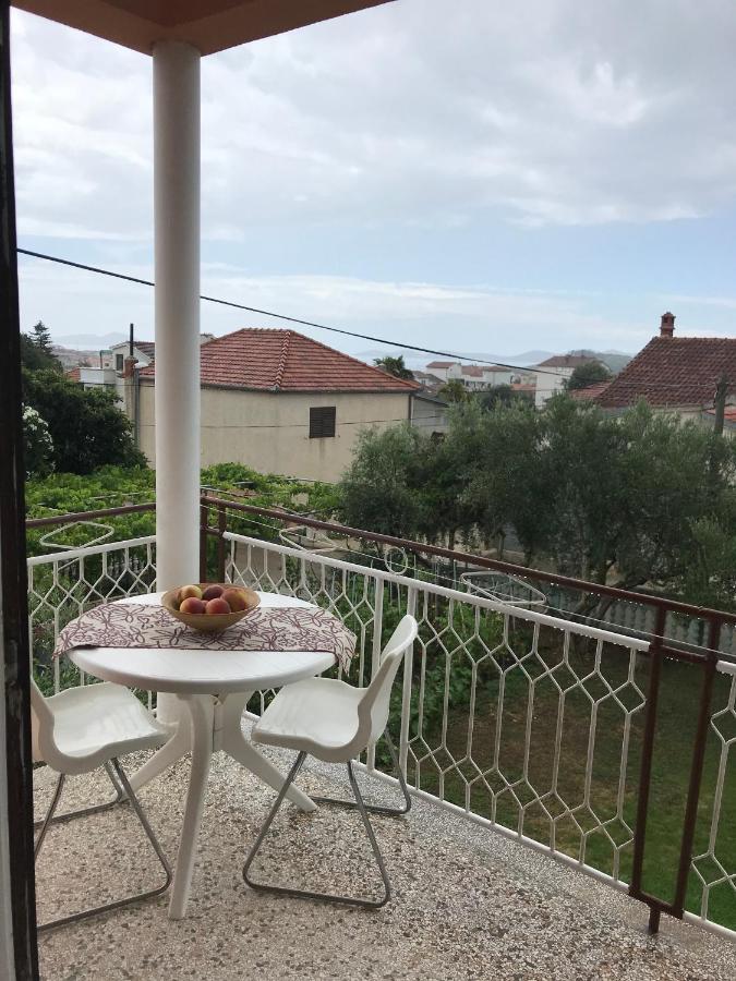 Apartmani Vilma Pakoštane Екстериор снимка