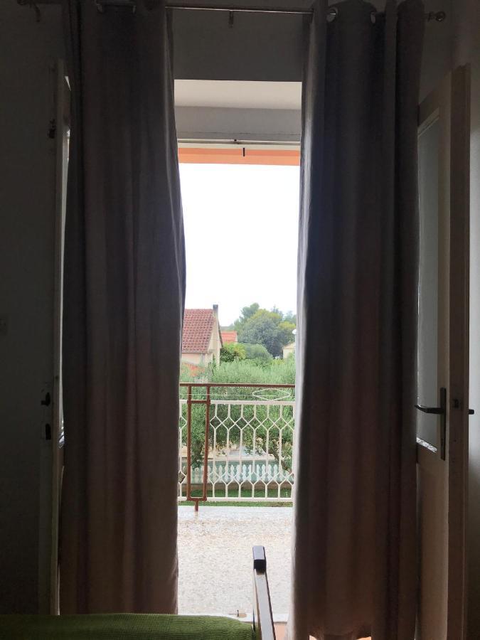 Apartmani Vilma Pakoštane Екстериор снимка