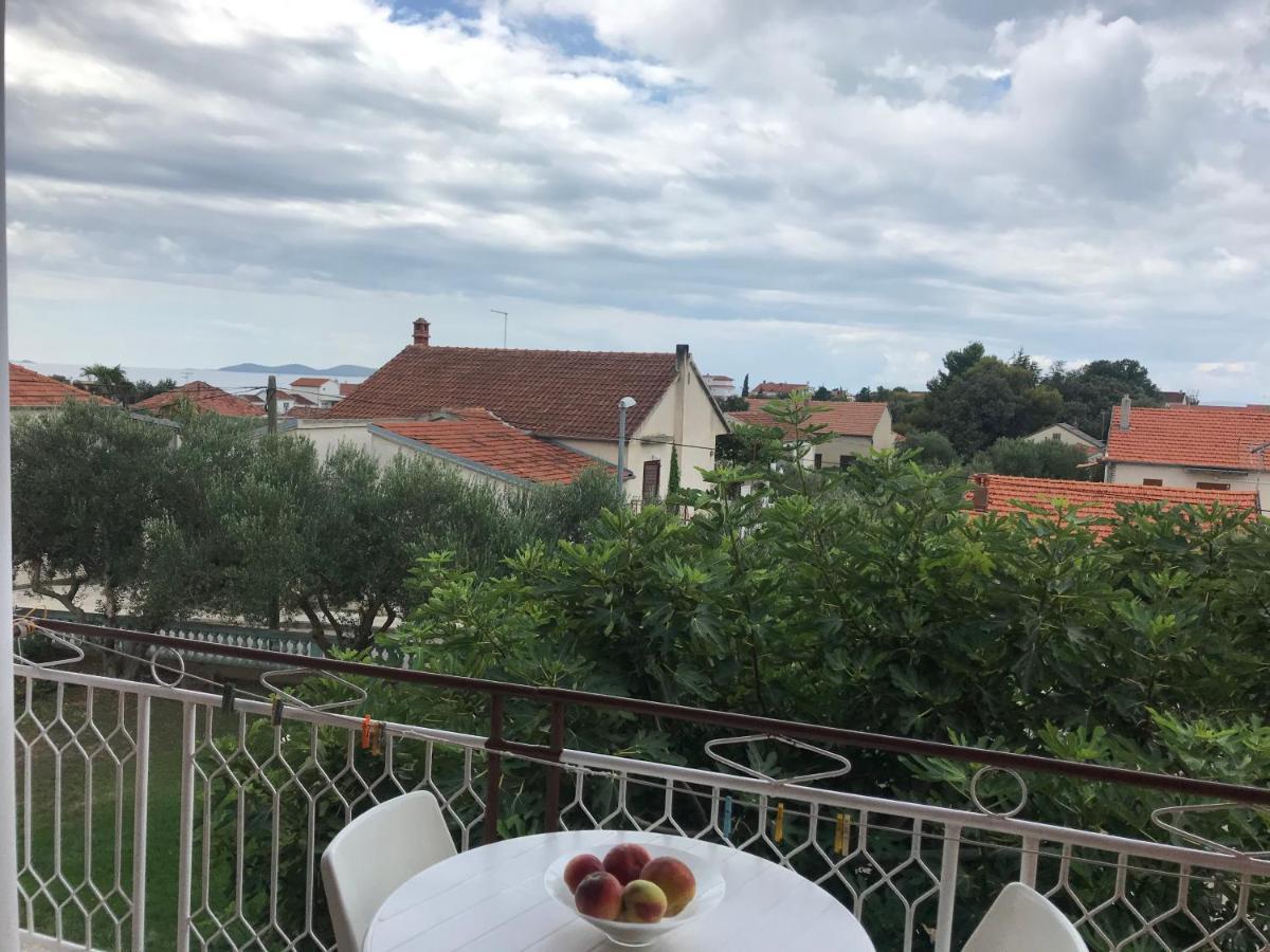 Apartmani Vilma Pakoštane Екстериор снимка