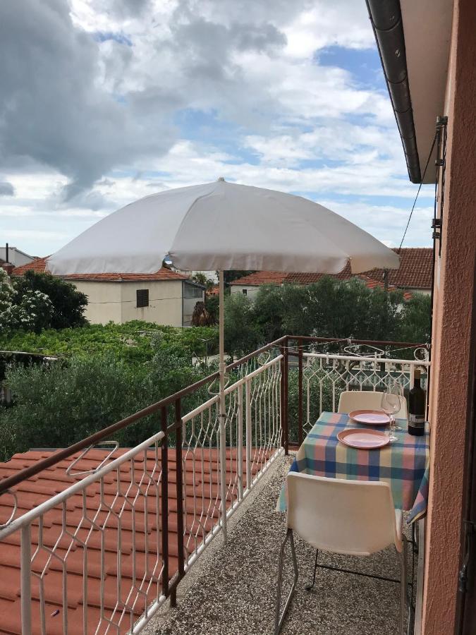 Apartmani Vilma Pakoštane Екстериор снимка