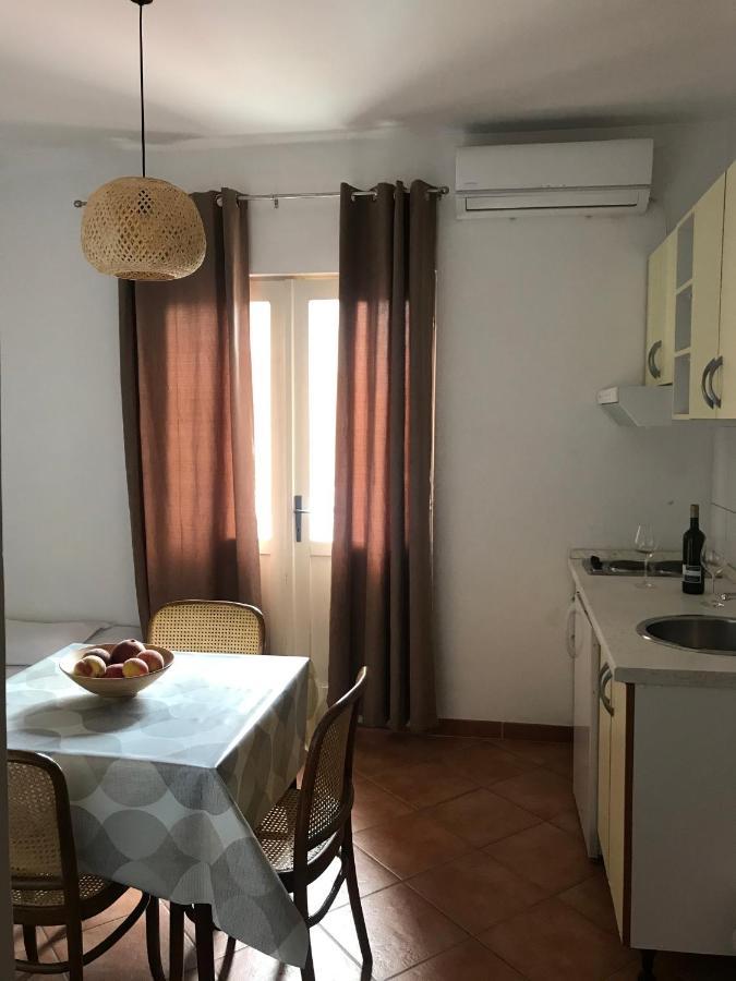 Apartmani Vilma Pakoštane Екстериор снимка
