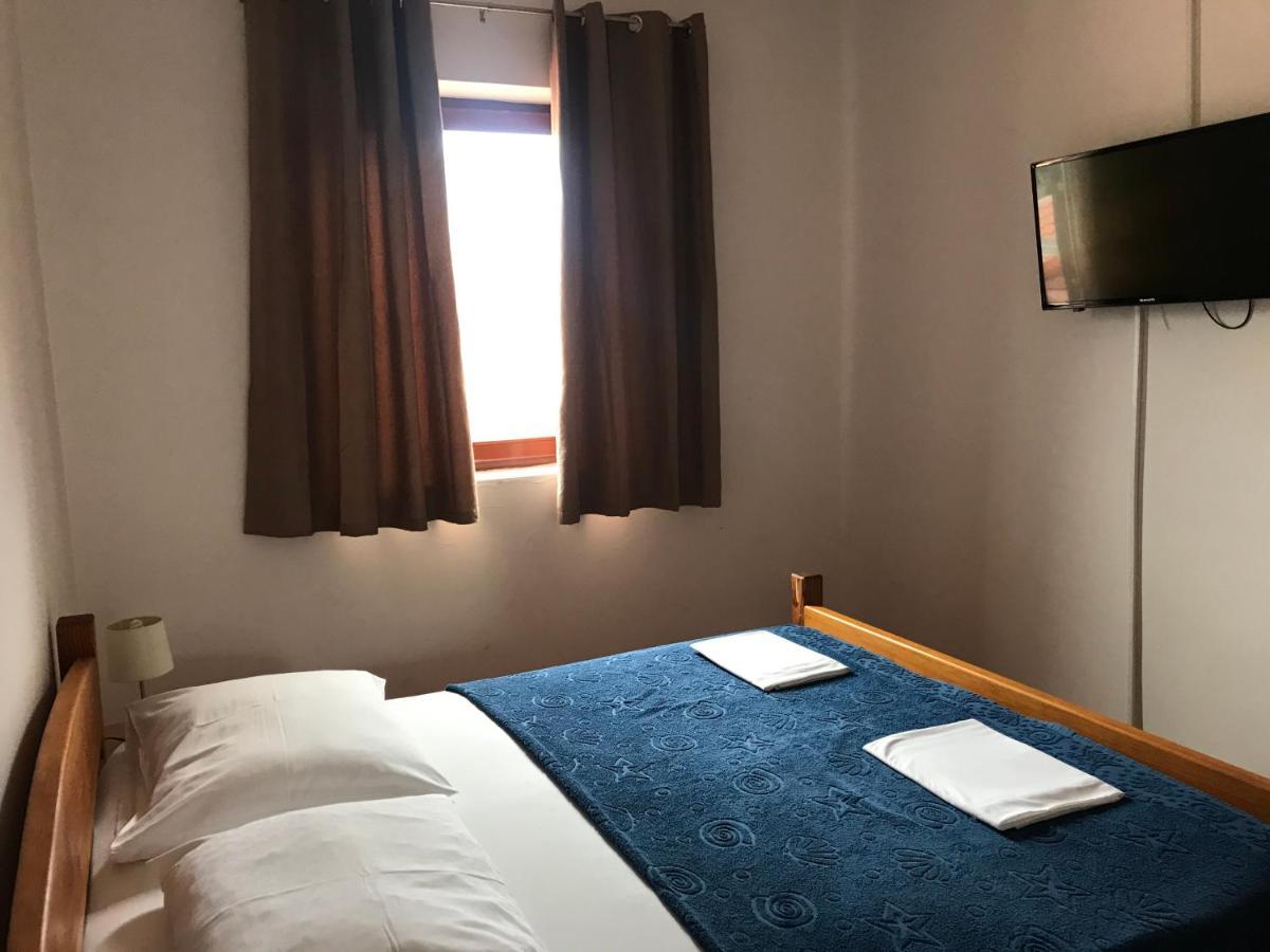 Apartmani Vilma Pakoštane Екстериор снимка