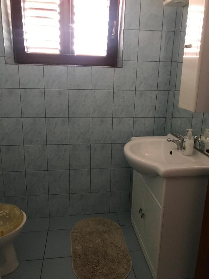 Apartmani Vilma Pakoštane Екстериор снимка