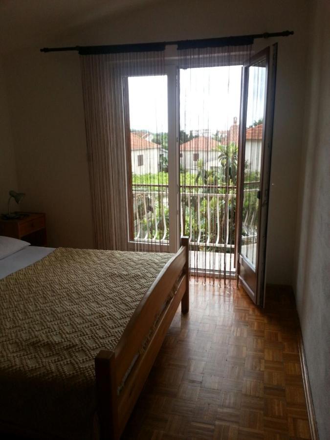 Apartmani Vilma Pakoštane Екстериор снимка